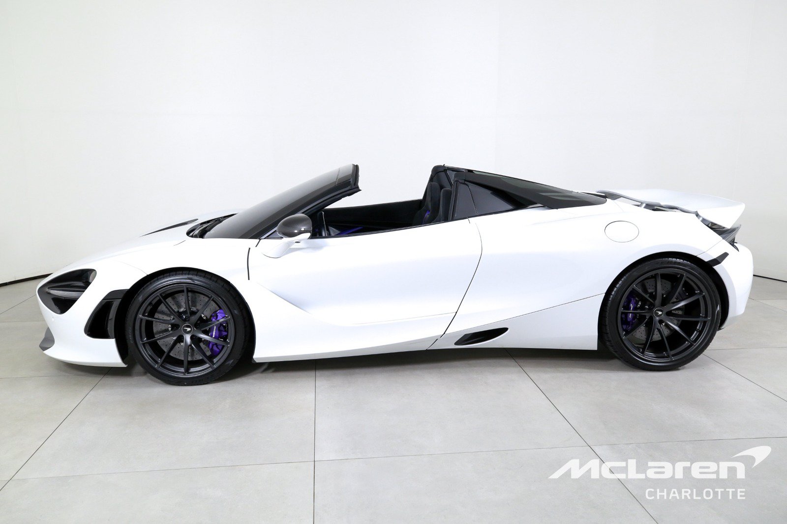 Used 2022 McLaren 720S Spider photo 7