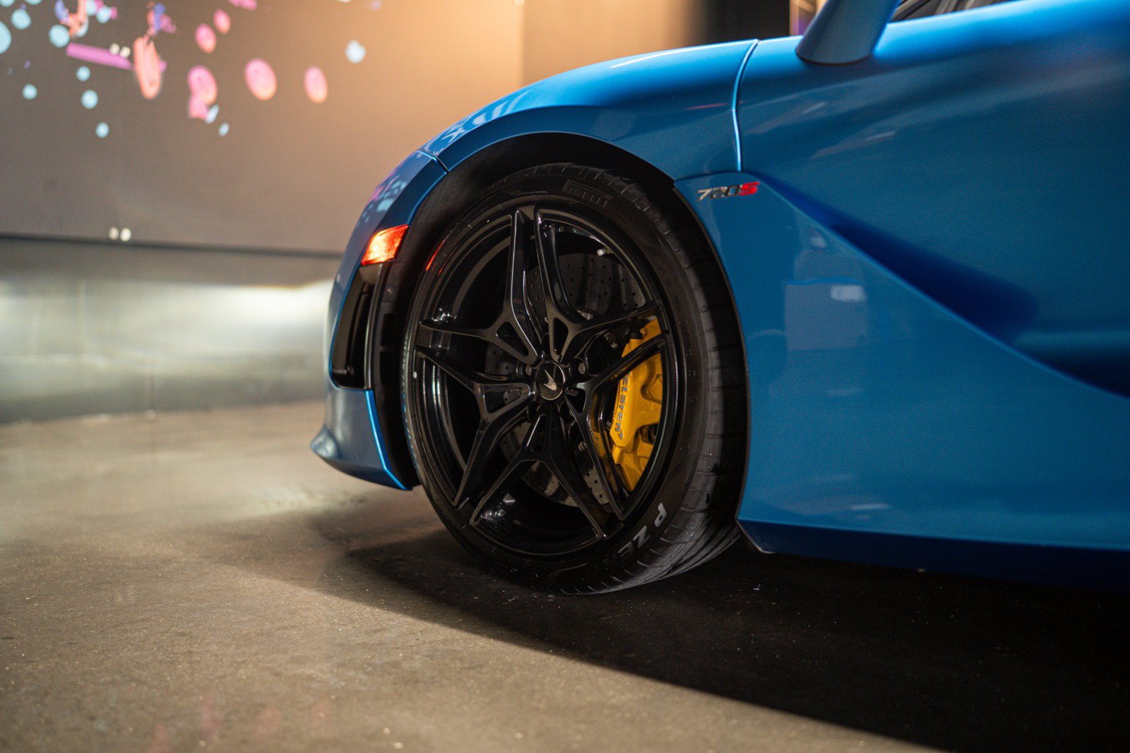 Used 2020 McLaren 720S Spider photo 19