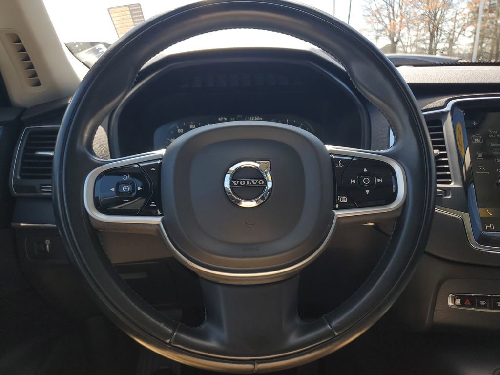 2020 Volvo Xc90 T6 Momentum