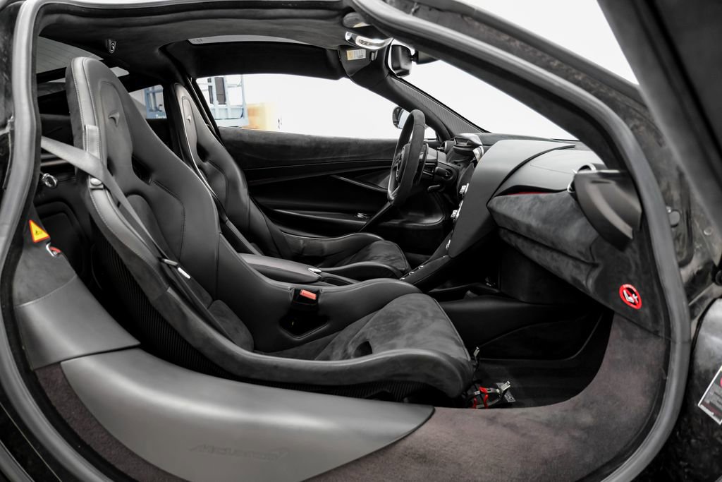 Used 2020 McLaren 720S Performance photo 29