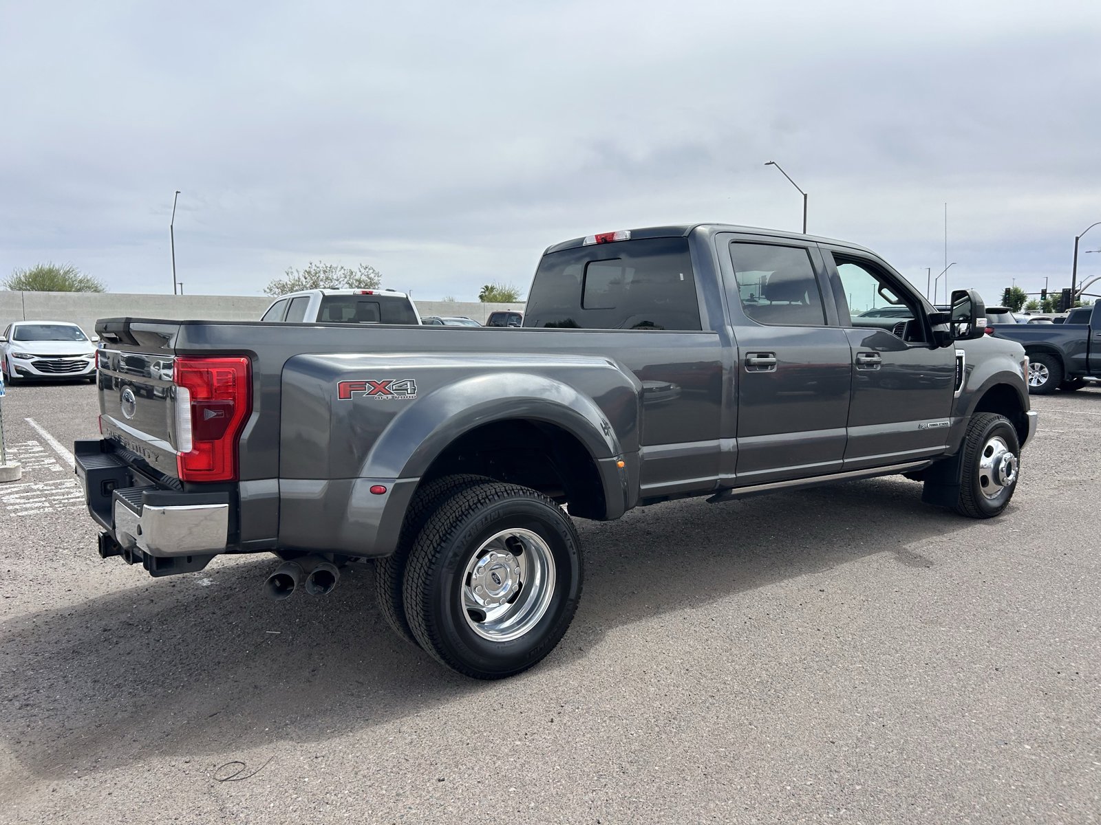 2017 Ford F350 Lariat
