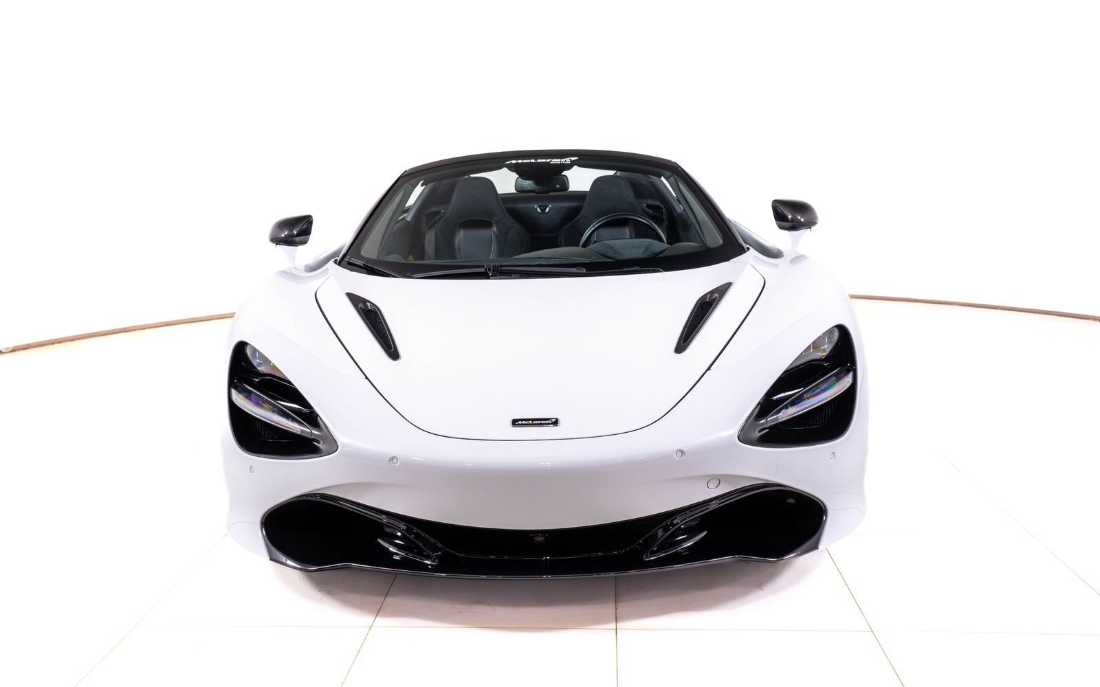 Used 2021 McLaren 720S Performance photo 10