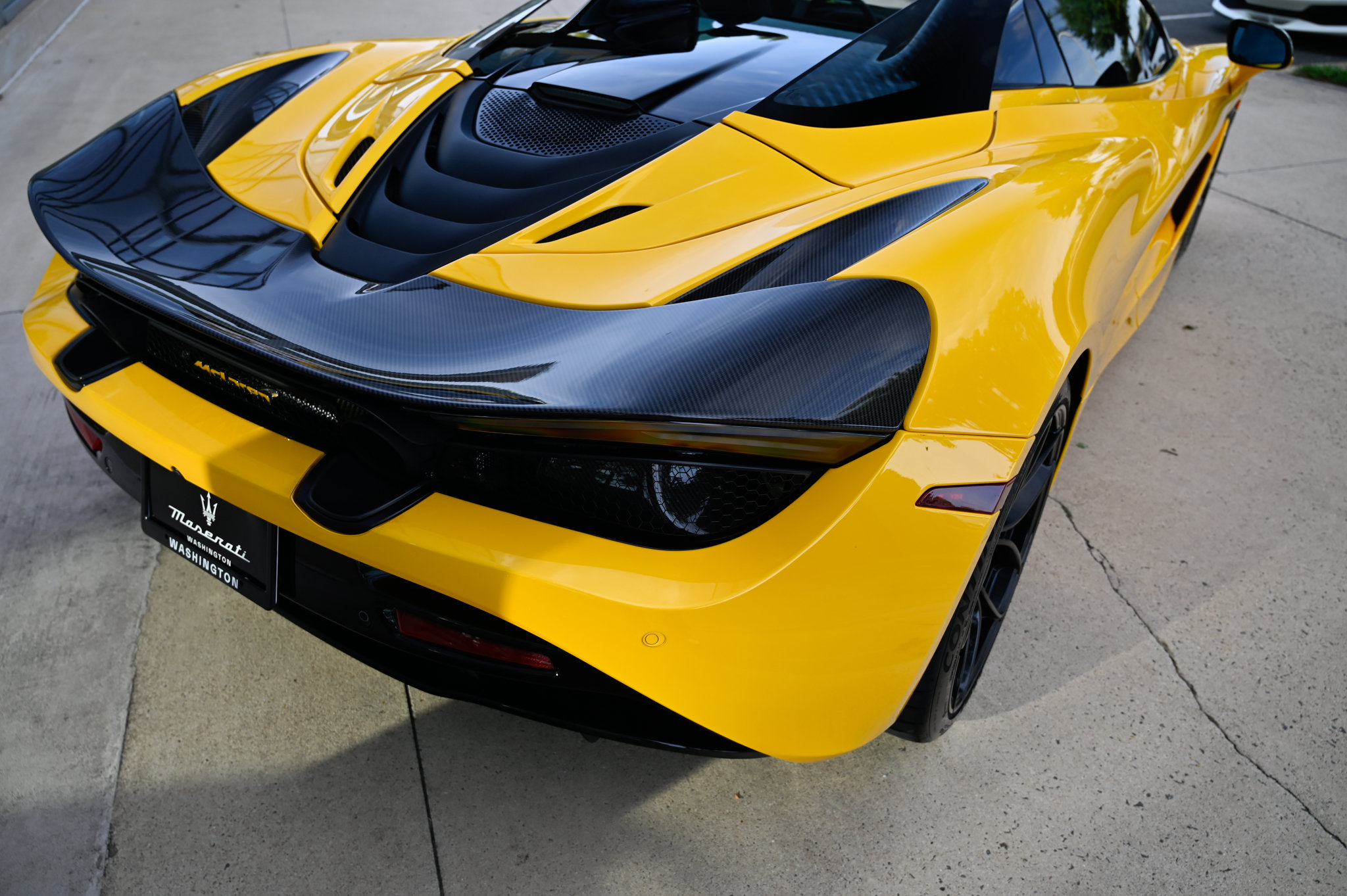 Used 2020 McLaren 720S Performance photo 27