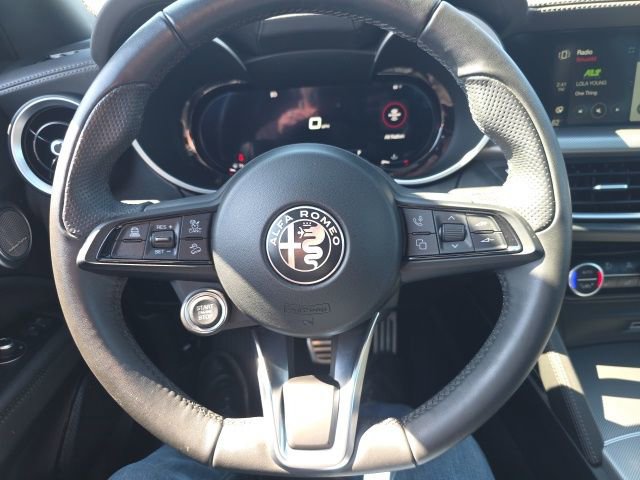 2024 Alfa Romeo Stelvio Ti