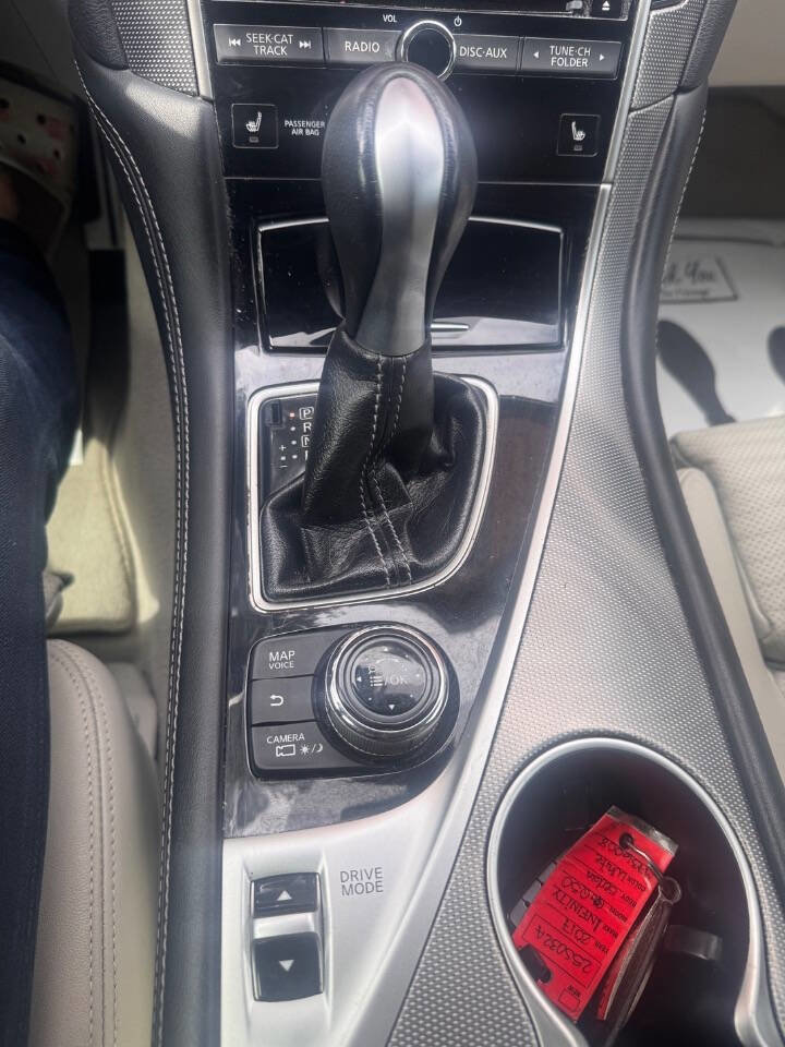 2017 INFINITI Q50 Sport