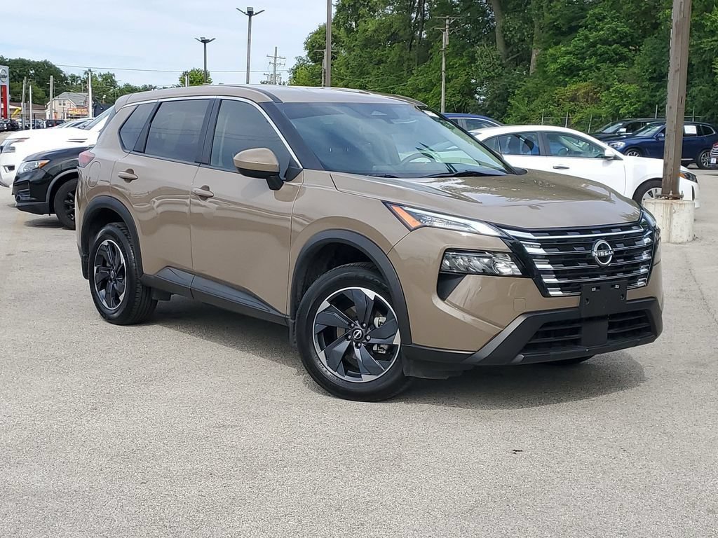 Used 2024 Nissan Rogue SV