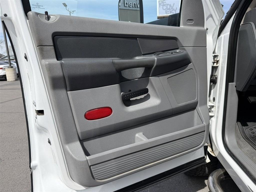 2009 Dodge Ram 2500 Truck SXT