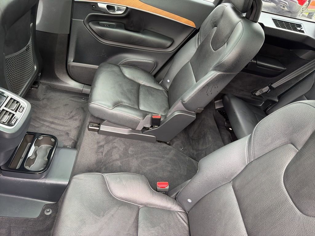 2023 Volvo Xc90 B6 Plus