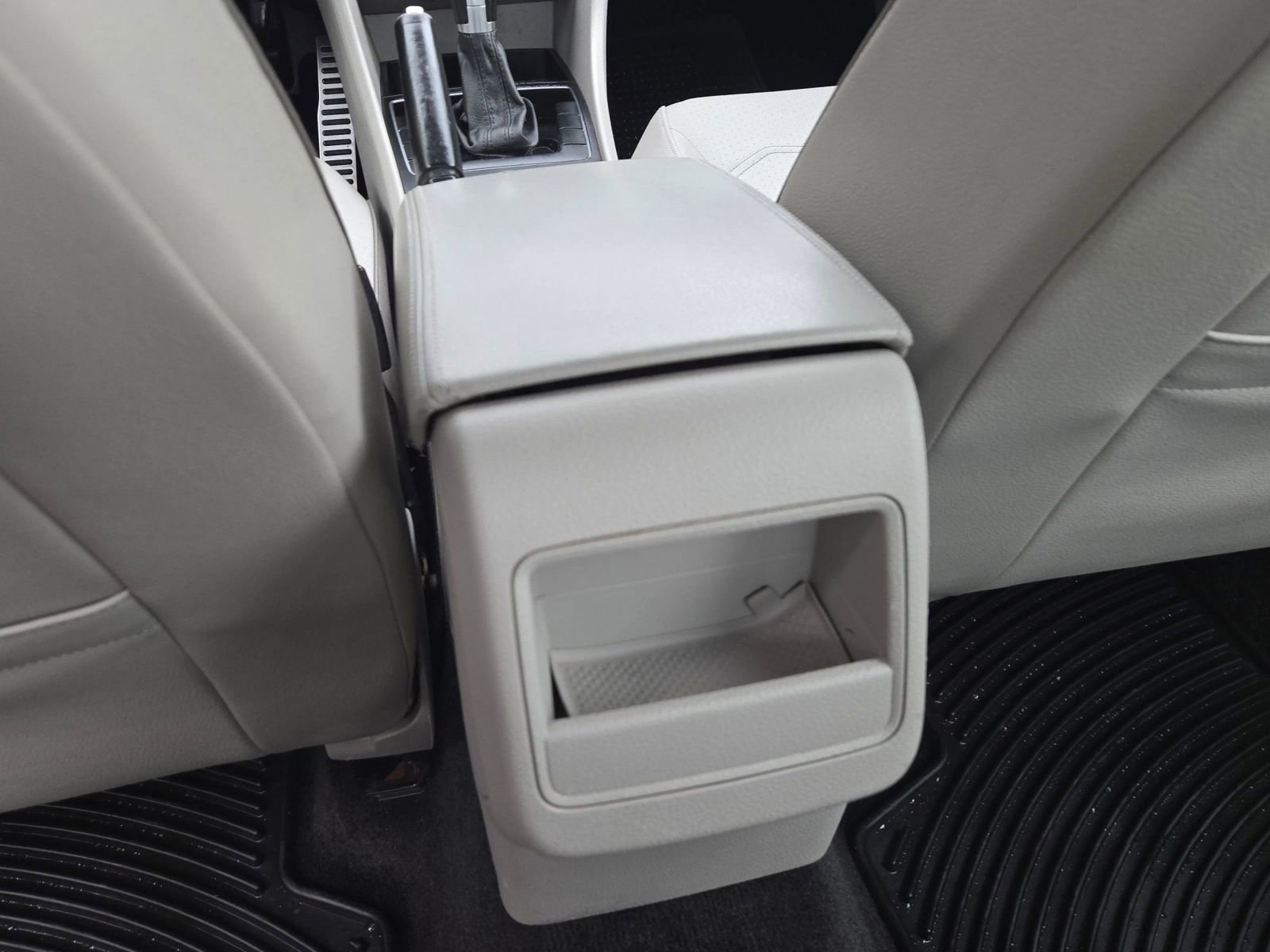 2017 Volkswagen Passat 1.8T R-Line