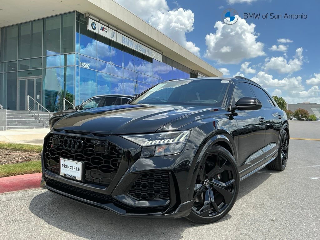 Used 2024 Audi RS Q8