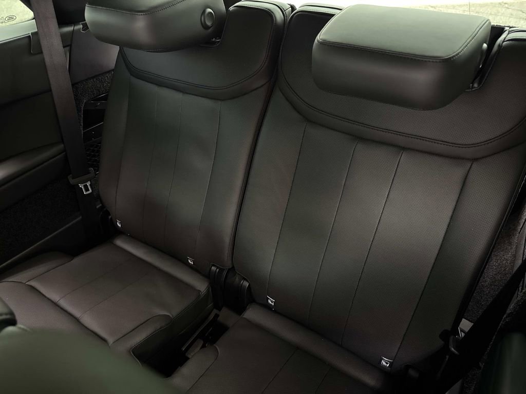 2025 Land Rover Range Rover Long Wheelbase SE