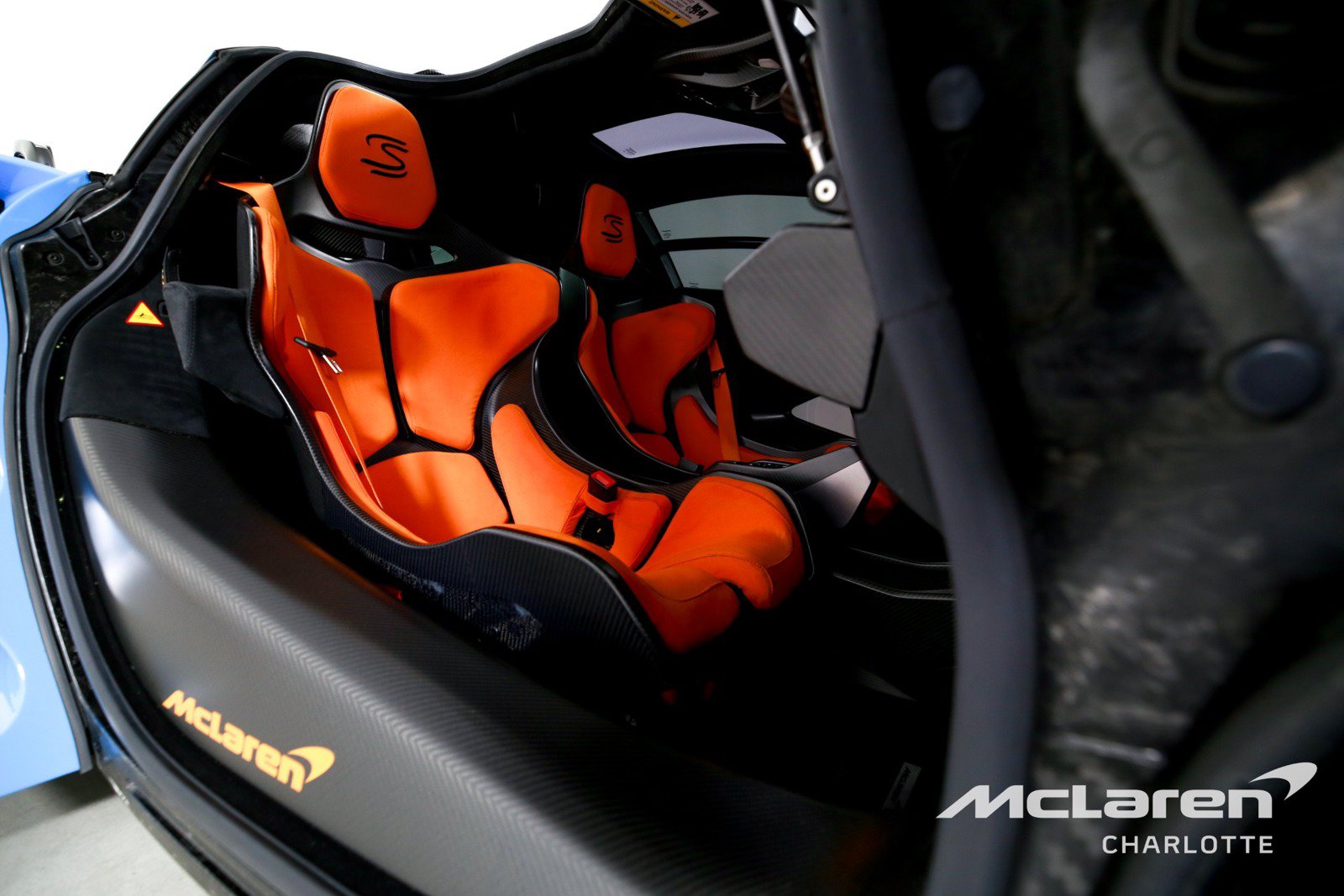 Used 2019 McLaren Senna photo 18