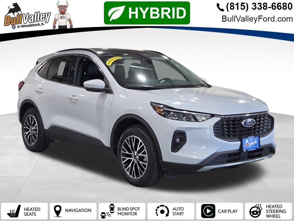 New 2025 Ford Escape SE w/ Class II Trailer Tow Package