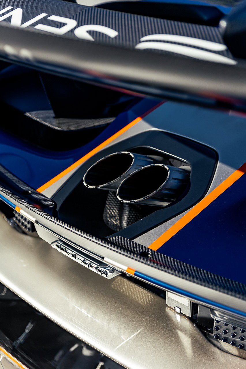 Used 2020 McLaren Senna photo 29