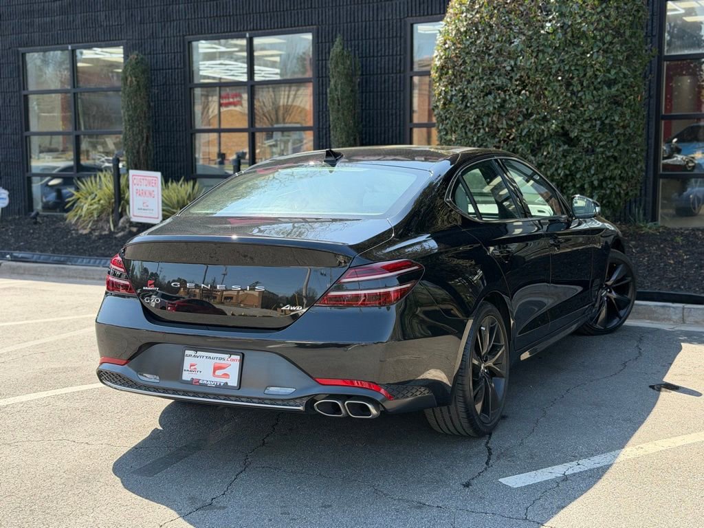 2023 Genesis G70 2.0T