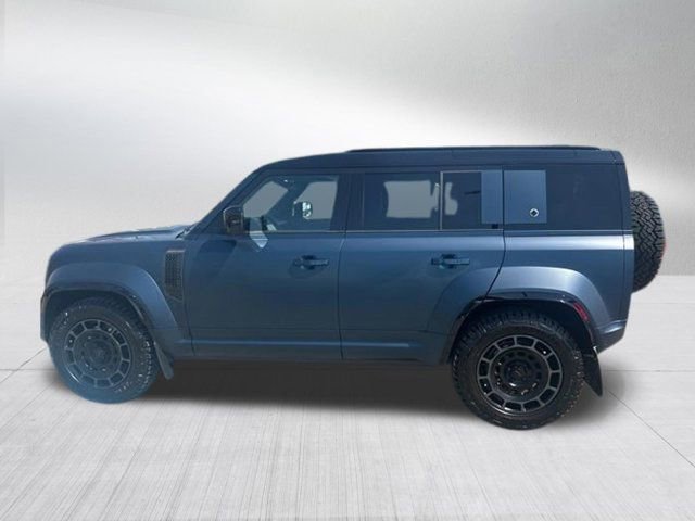 2026 Land Rover Defender 110