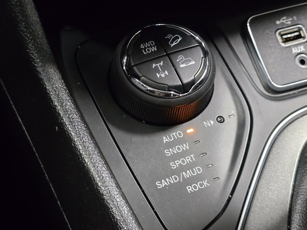 2020 Jeep Cherokee Trailhawk