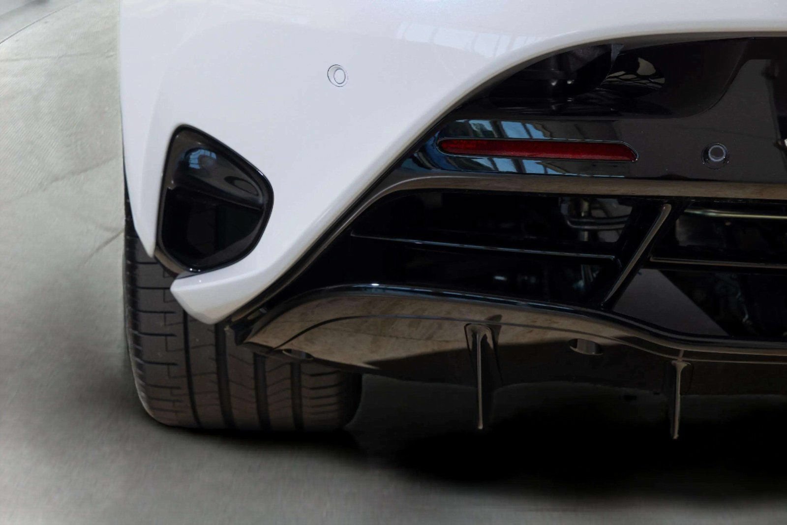 New 2026 McLaren 750S photo 18