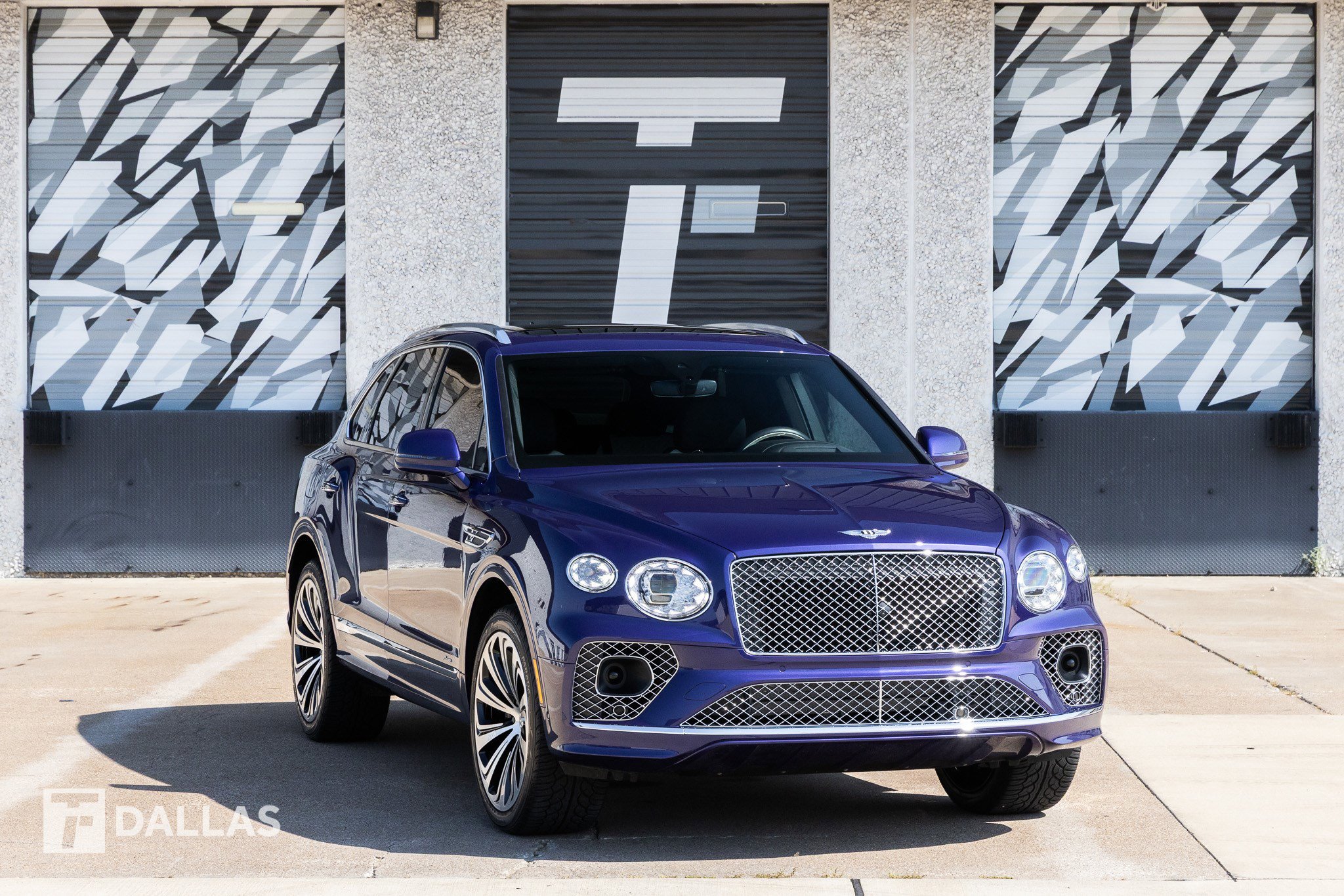 2023 Bentley Bentayga V8