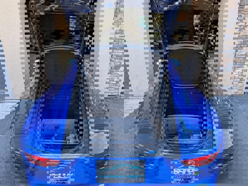 2021 Jaguar F-TYPE R