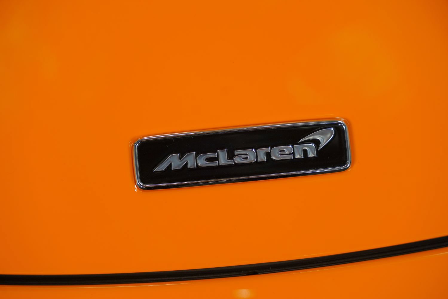 Used 2024 McLaren 750S Spider photo 12