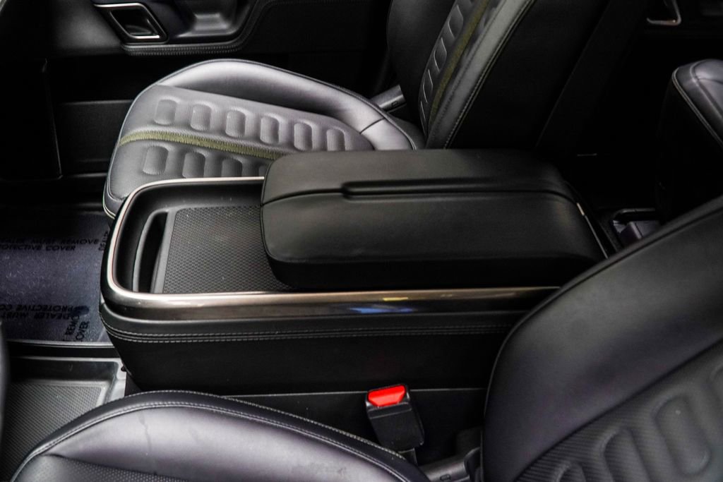 2024 Rivian R1S Adventure