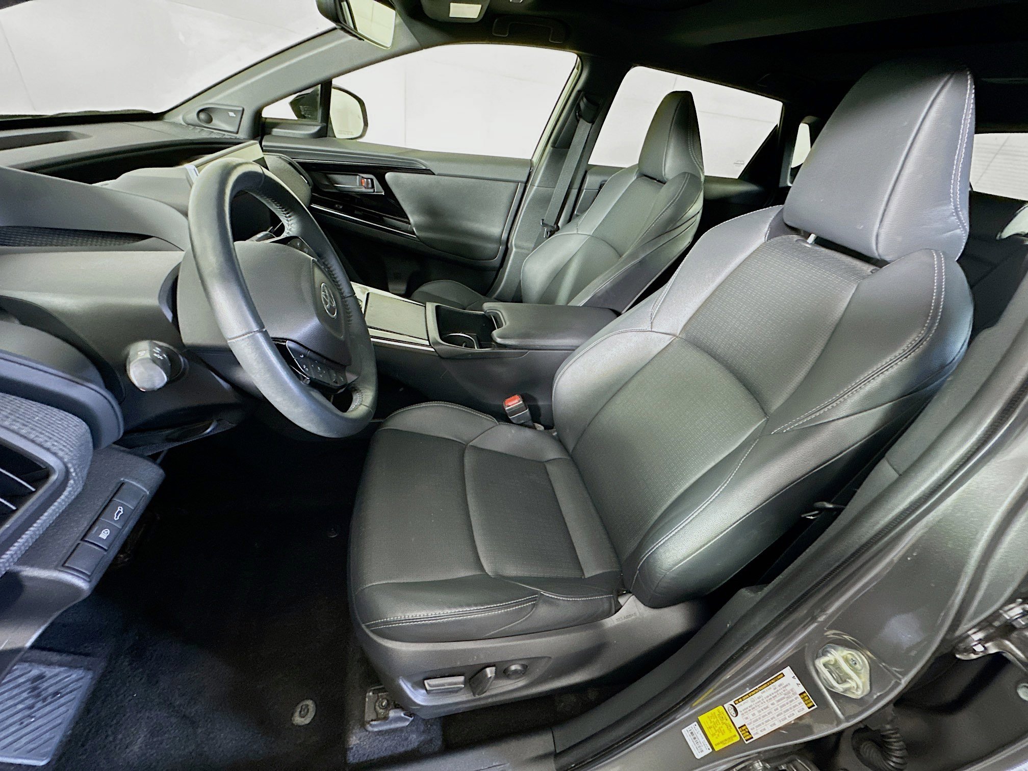 2023 Toyota bZ4X Limited