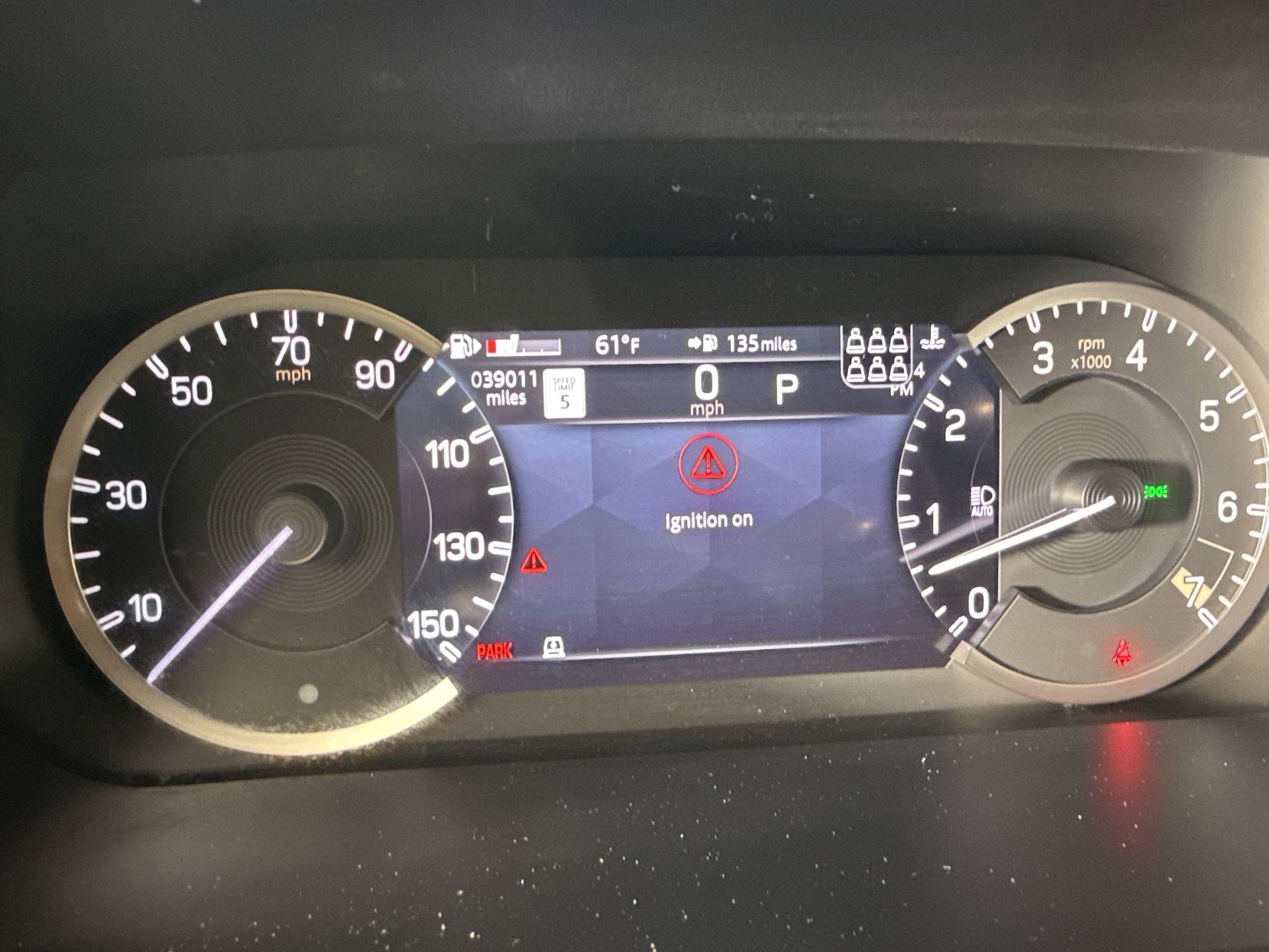 2023 Land Rover Defender 130 X-Dynamic SE