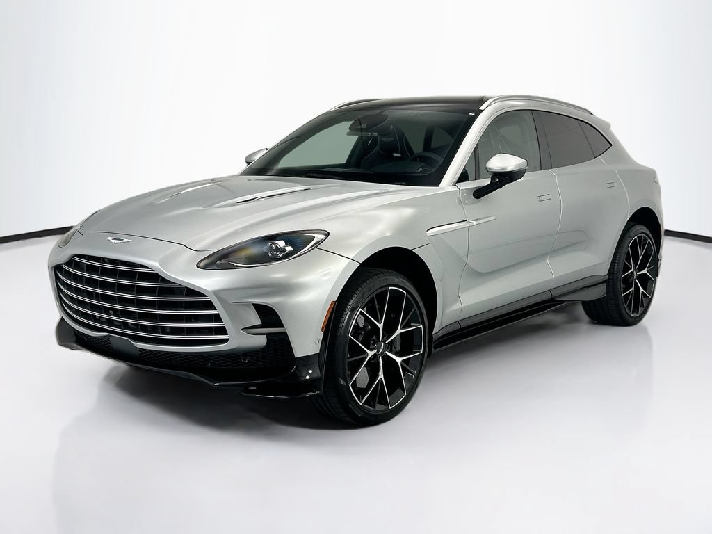 New 2026 Aston Martin DBX 707