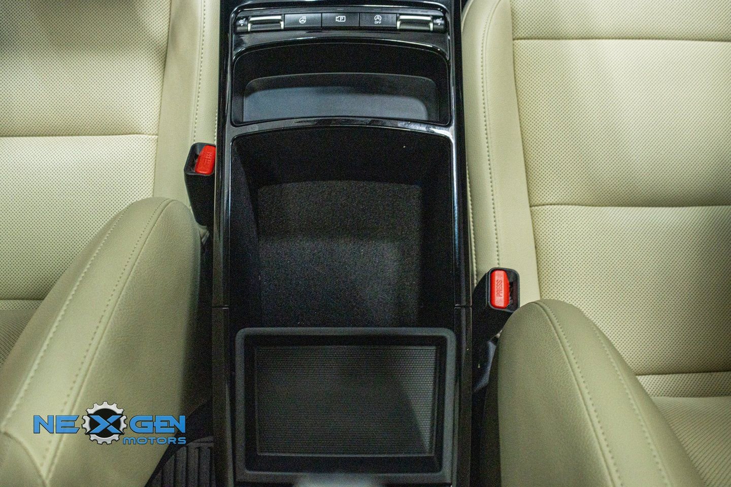 2023 Kia Stinger GT-Line