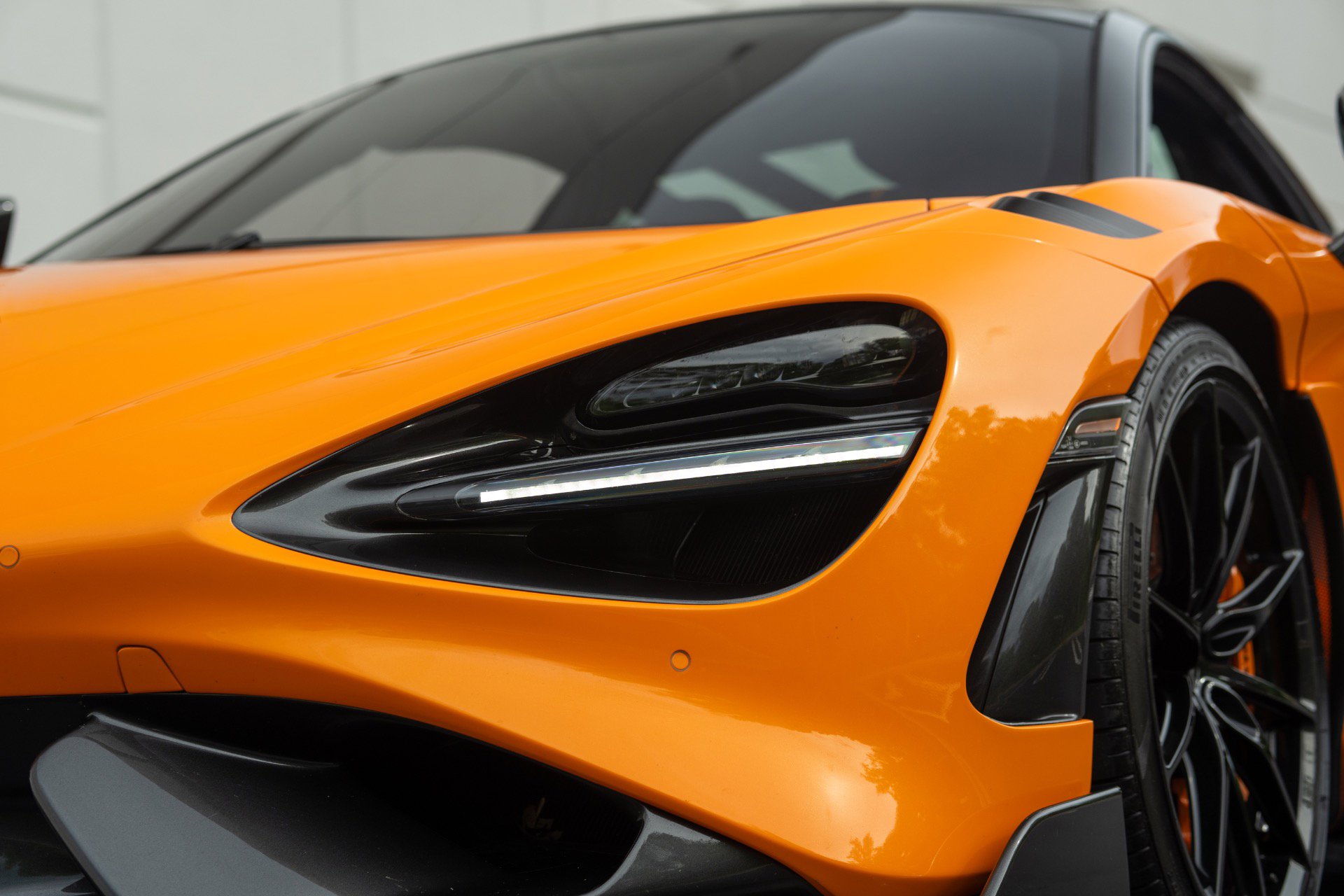 Used 2021 McLaren 765LT photo 27