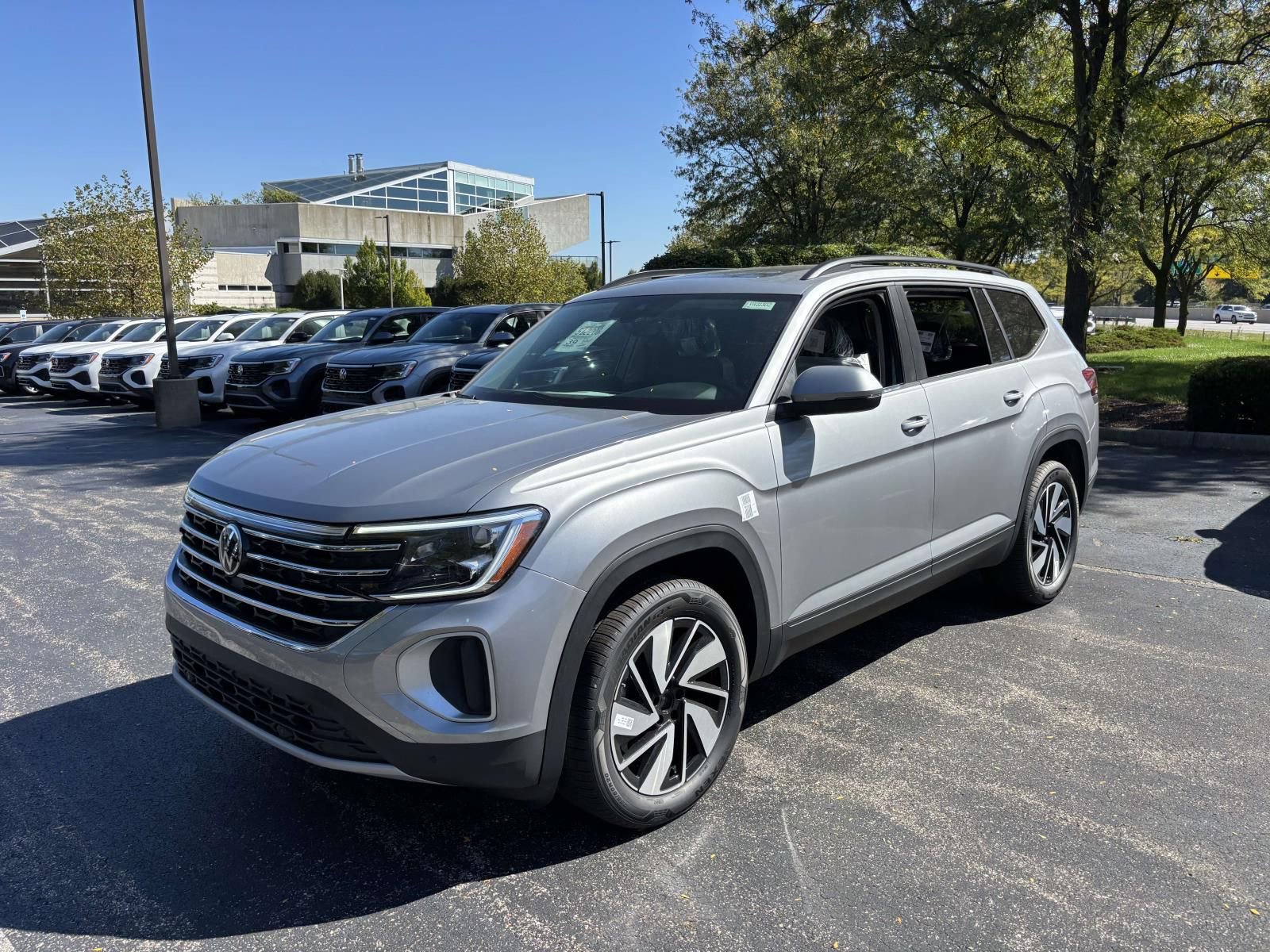 2026 Volkswagen Atlas SE