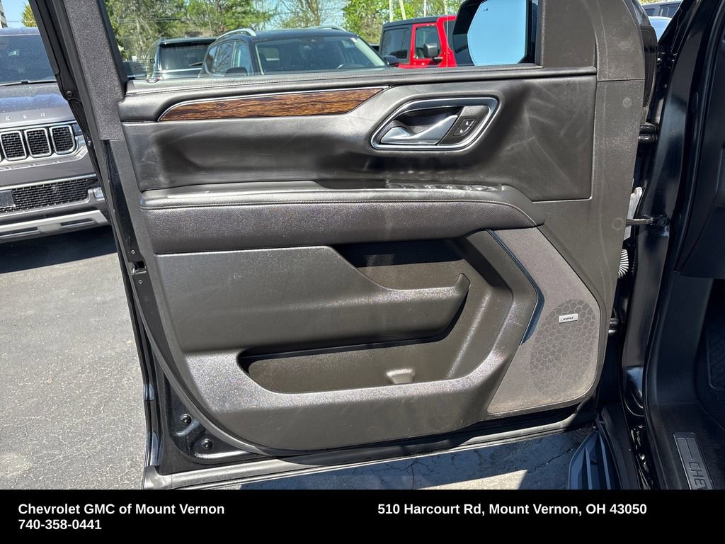 2023 Chevrolet Suburban Premier