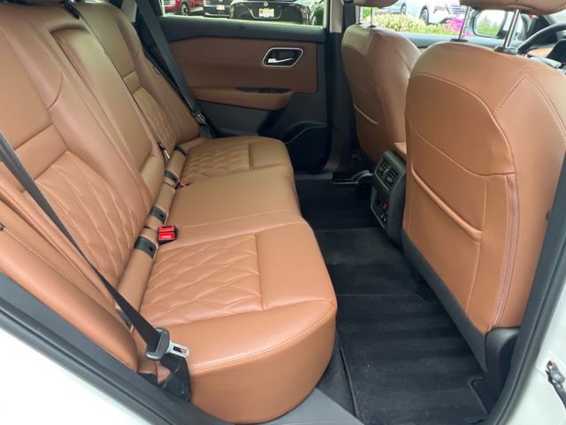 2025 Nissan Rogue Platinum