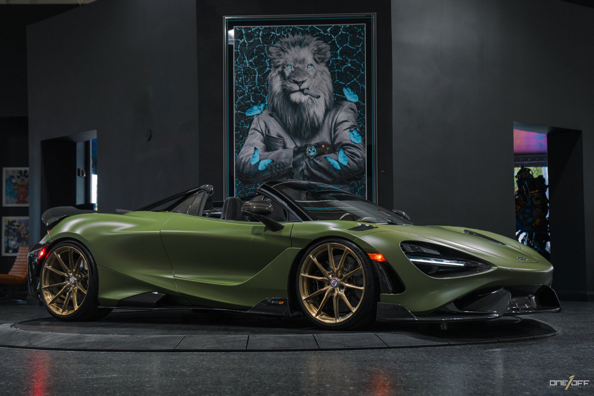 Used 2022 McLaren 765LT photo 11