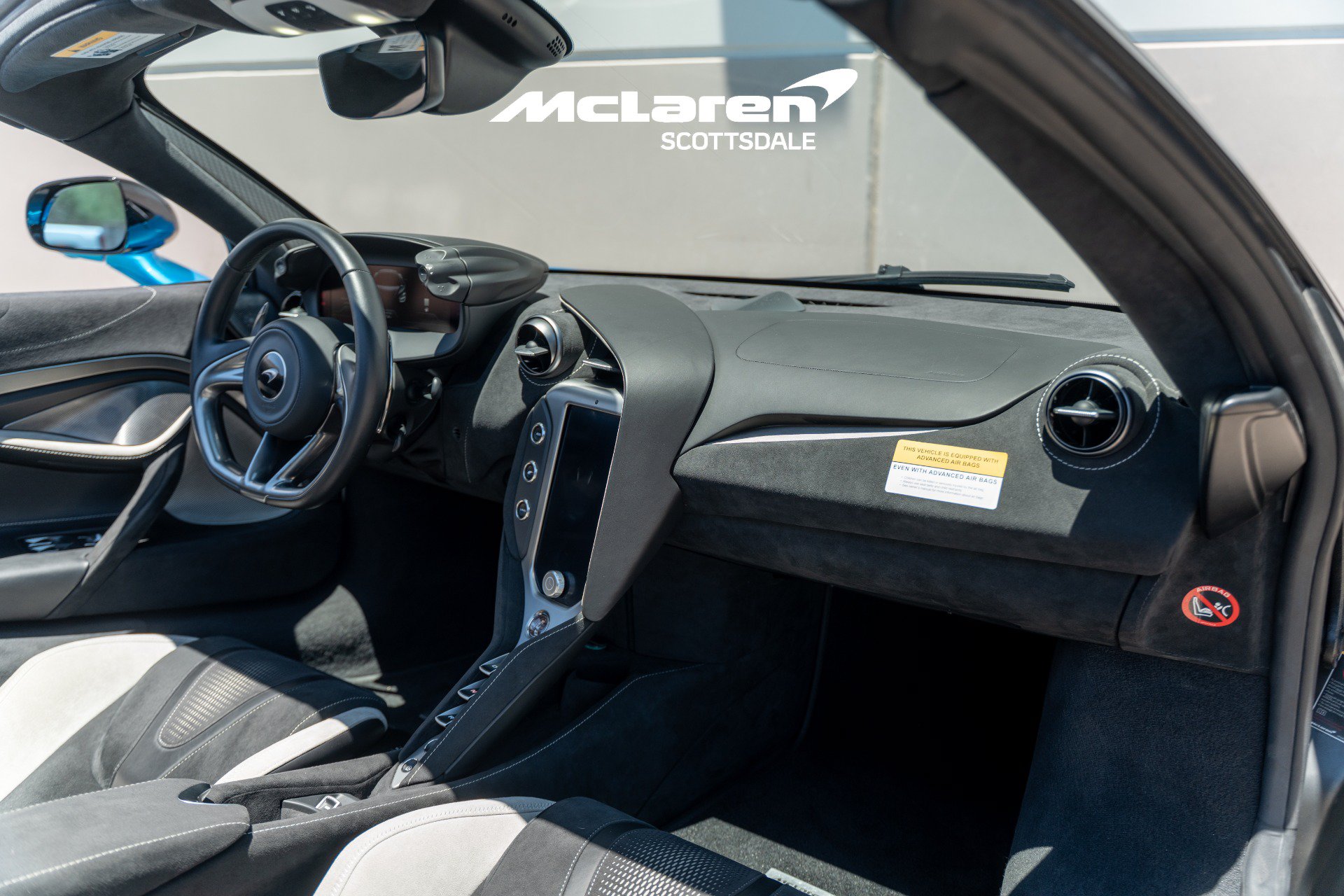 Used 2024 McLaren 750S Spider photo 17
