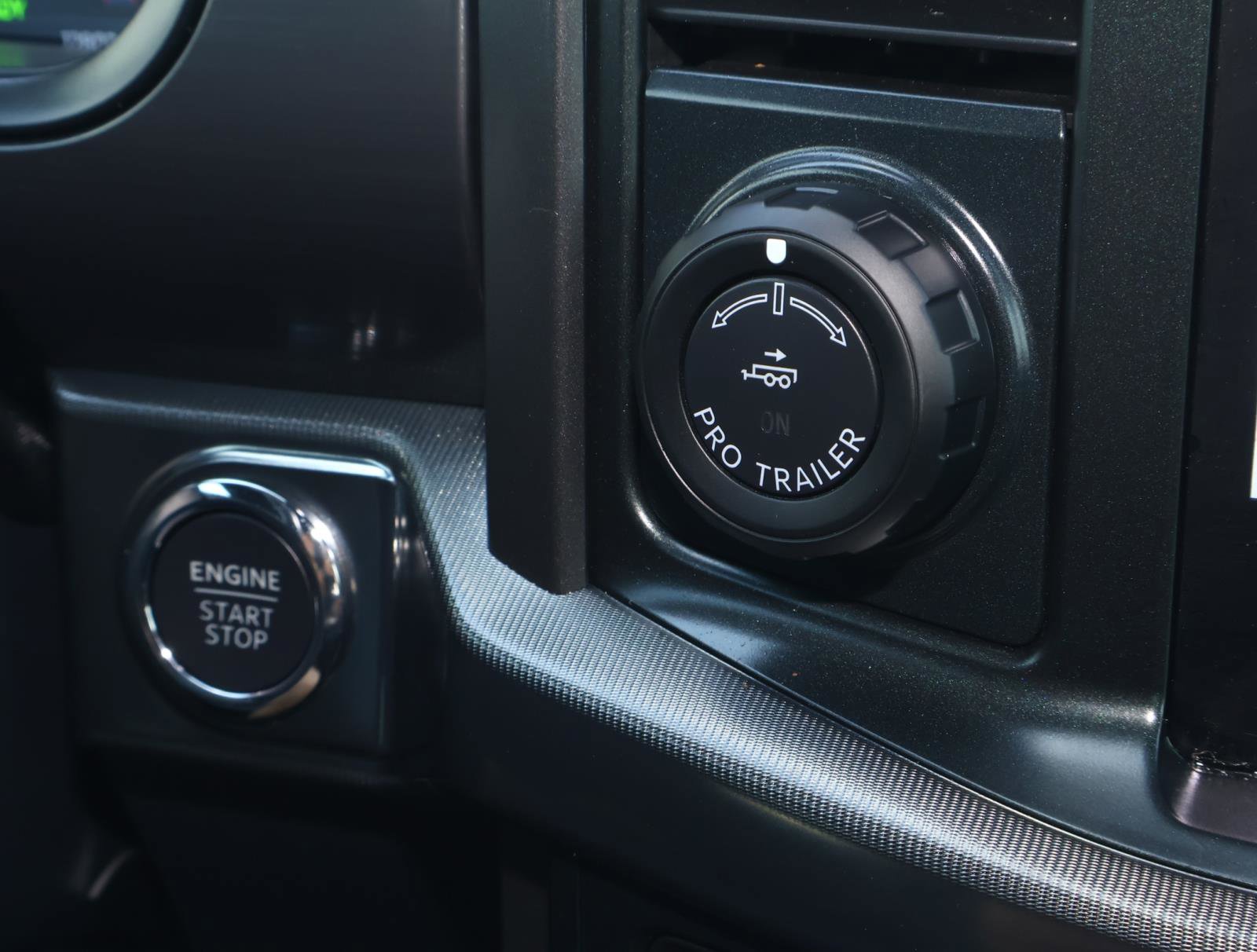 2025 Ford F150 Lariat