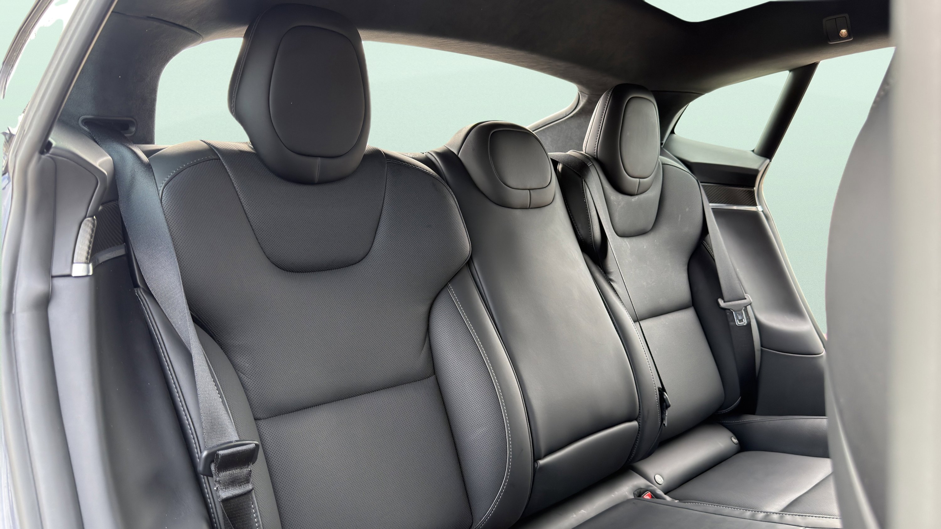 2022 Tesla Model S Plaid