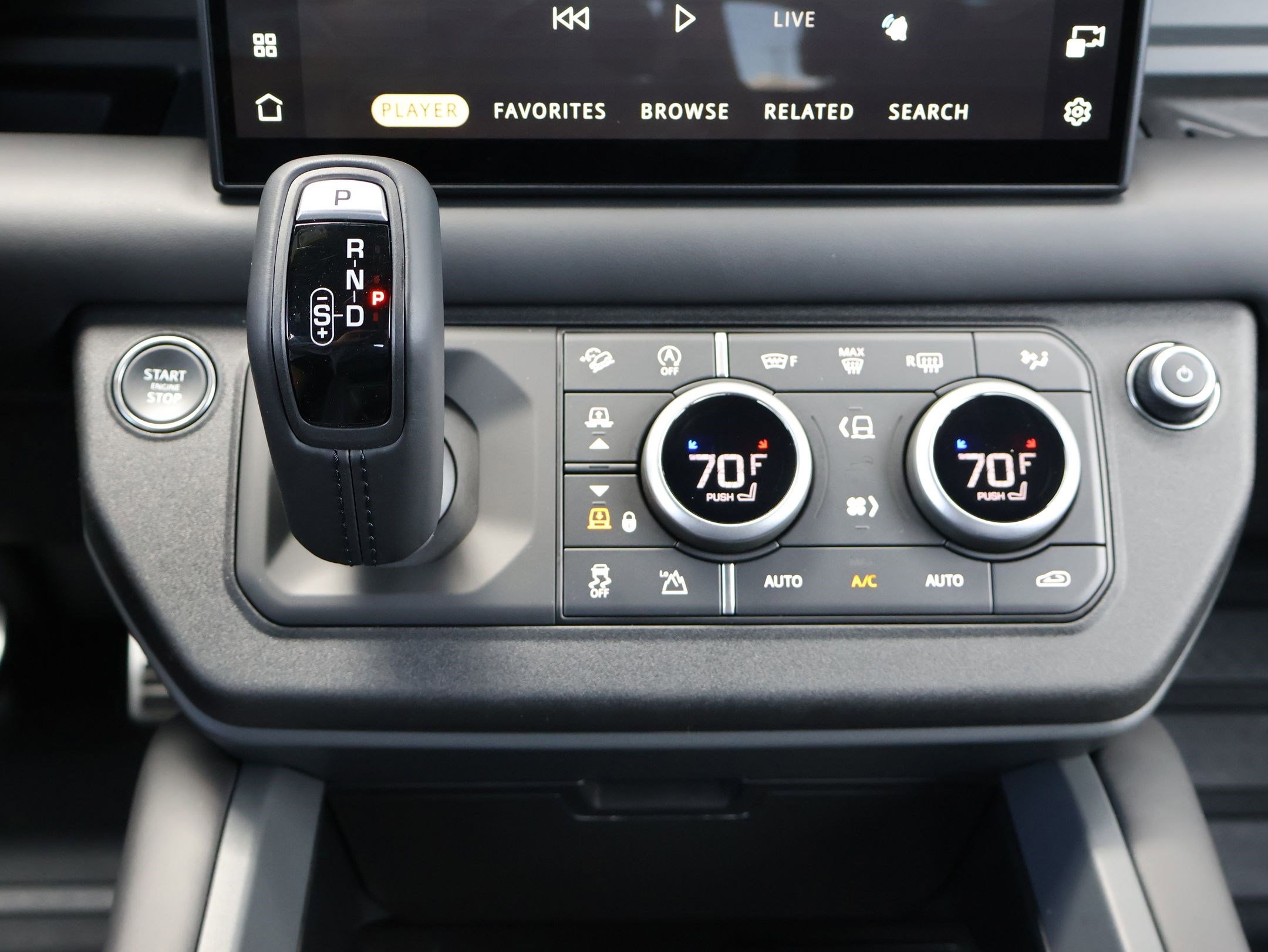 2025 Land Rover Defender 110 S