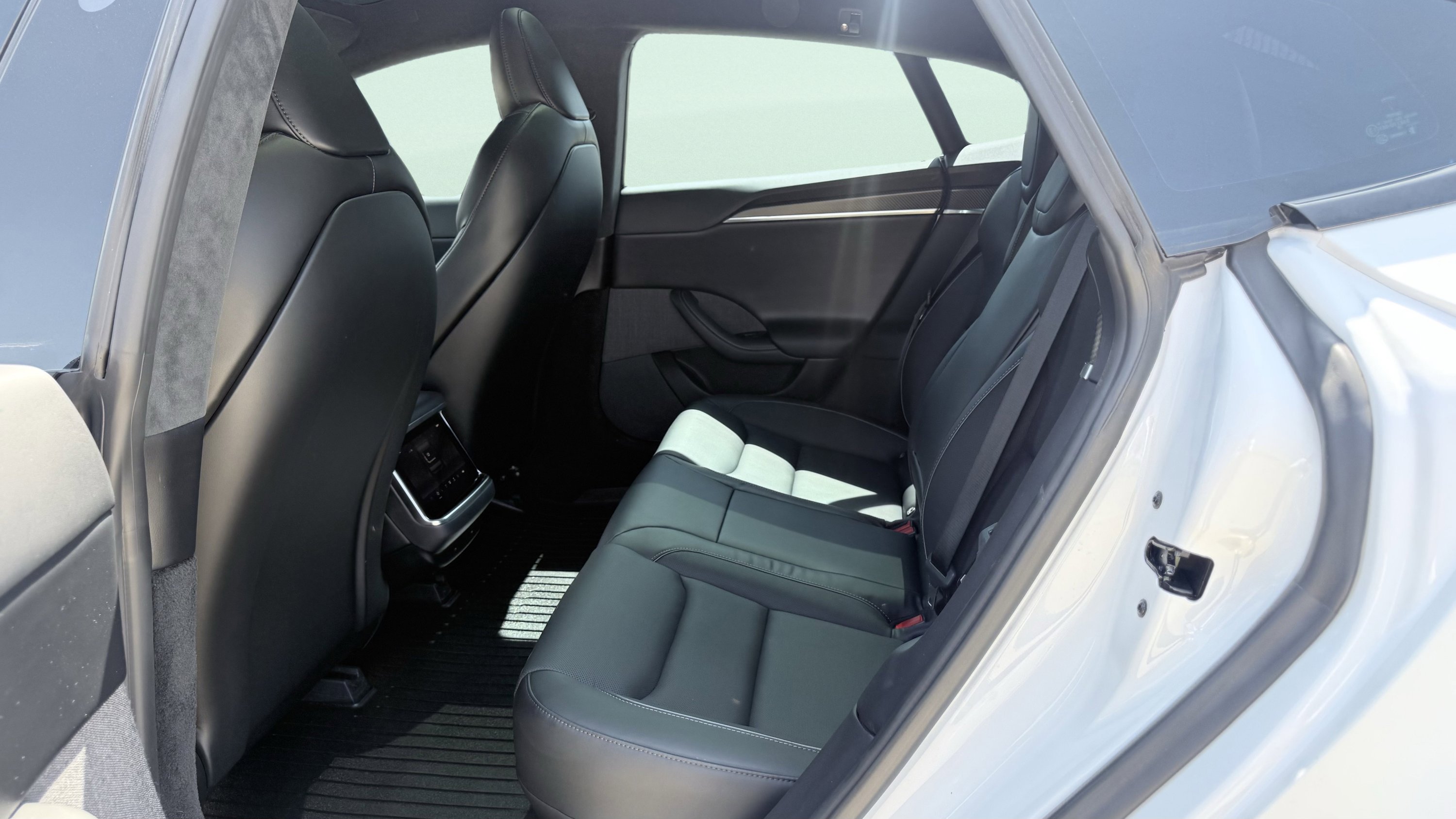 2022 Tesla Model S Plaid