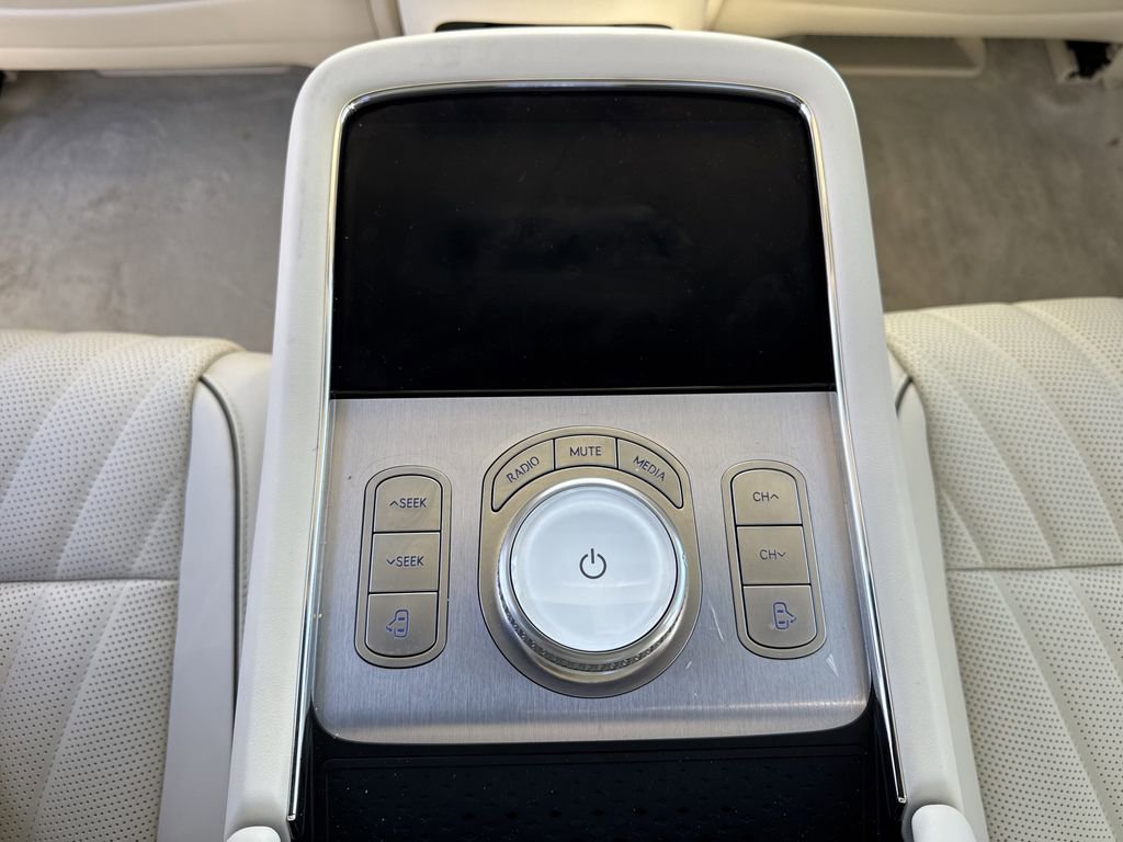 2025 Genesis G90 3.5T