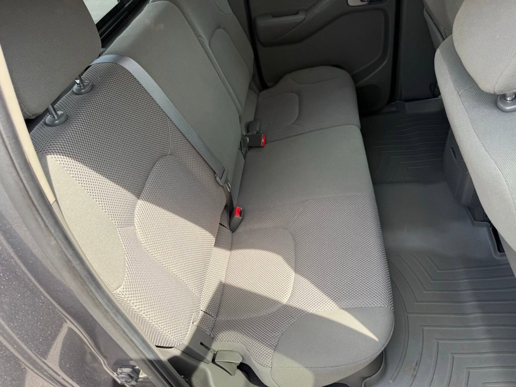 2020 Nissan Frontier SV