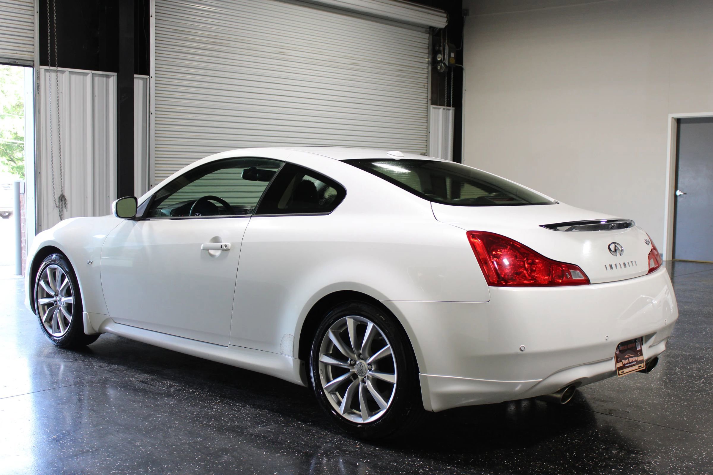 2014 INFINITI Q60 Journey