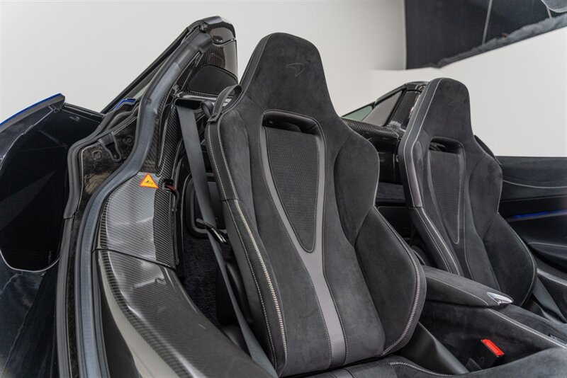 Used 2024 McLaren 750S Spider photo 53