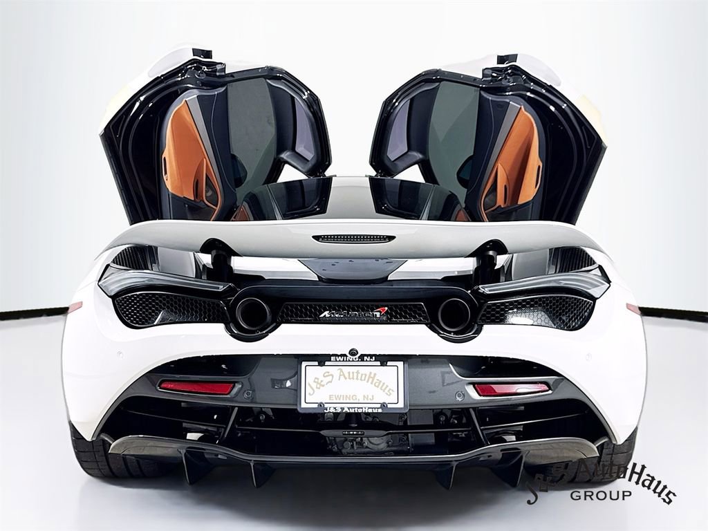Used 2018 McLaren 720S photo 6