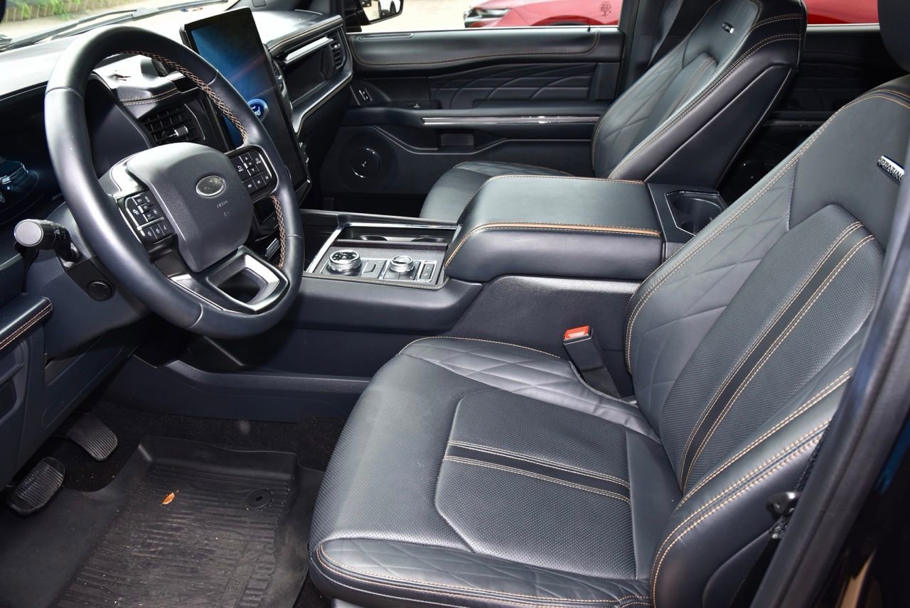 2023 Ford Expedition Max Platinum