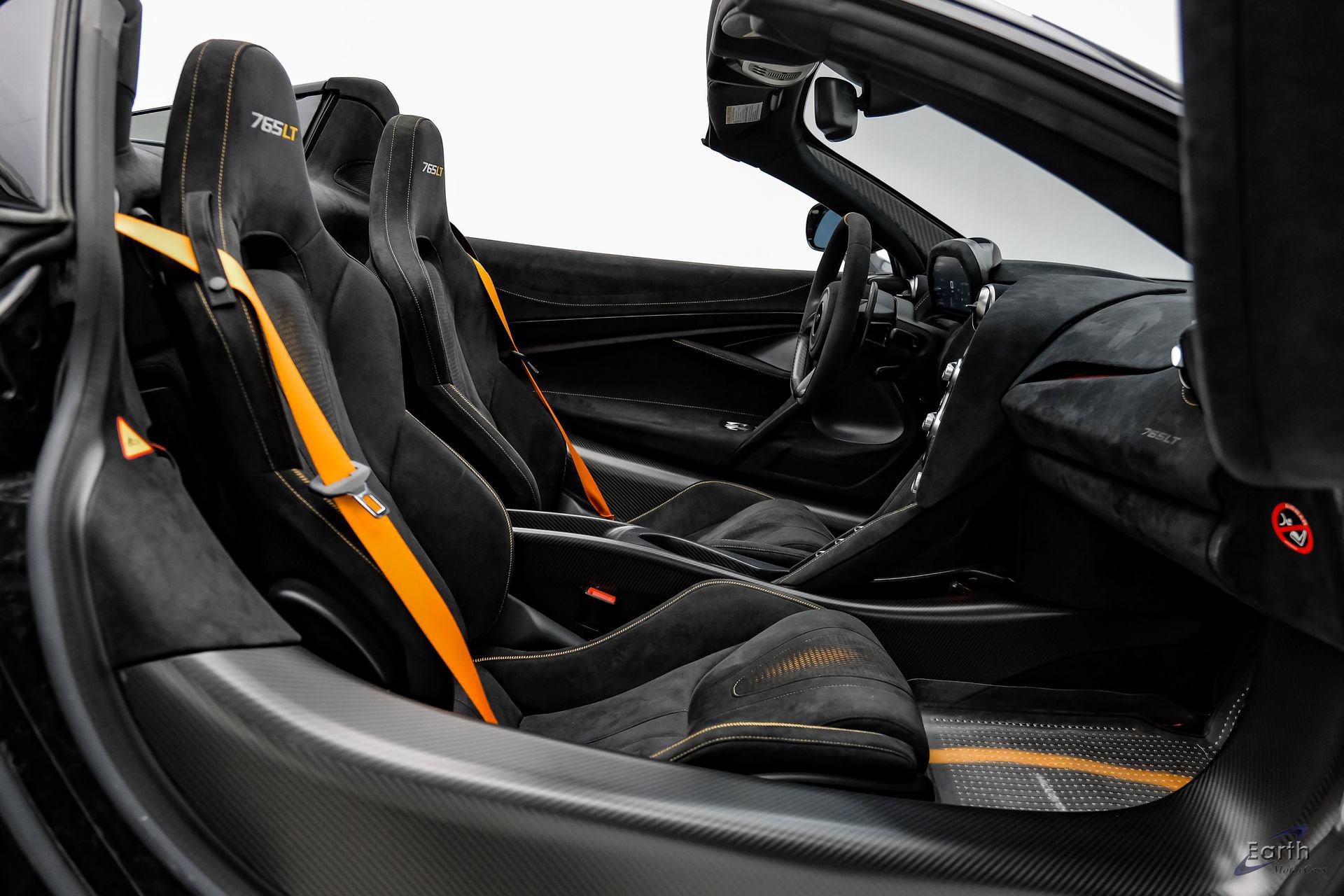 Used 2022 McLaren 765LT photo 67