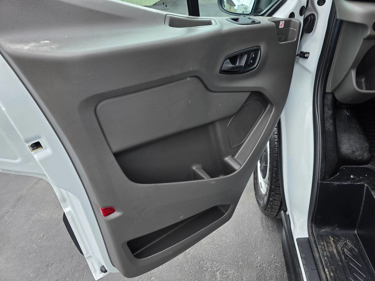 2020 Ford Transit 350 148" High Roof Extended