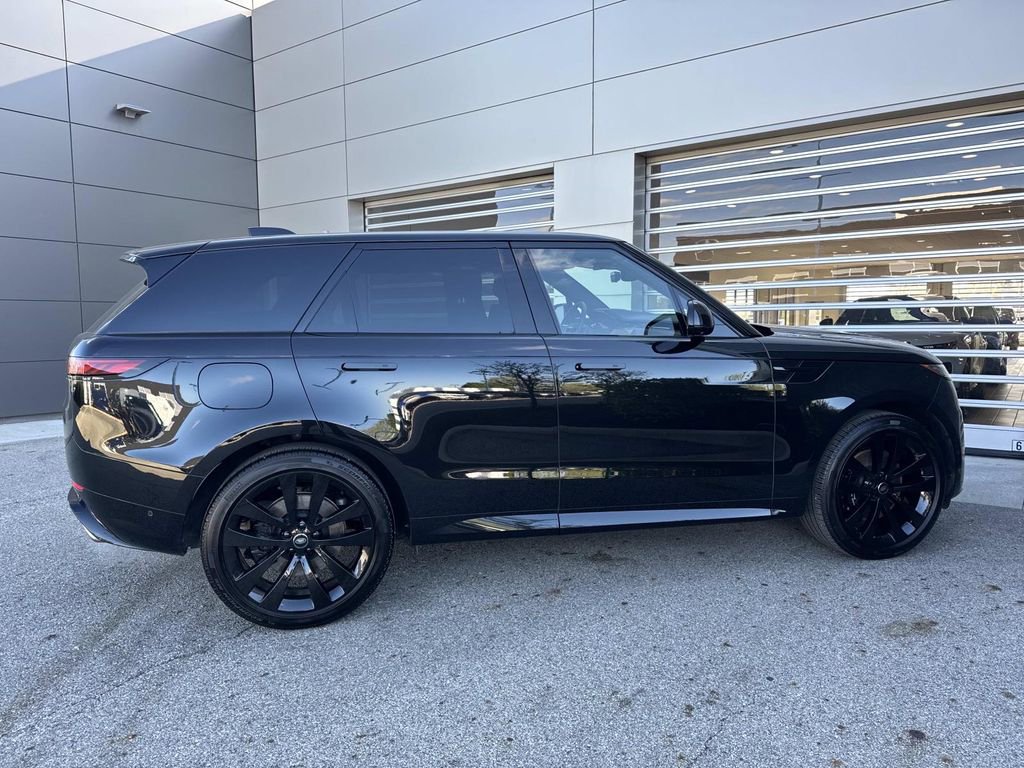 2025 Land Rover Range Rover Sport Dynamic SE
