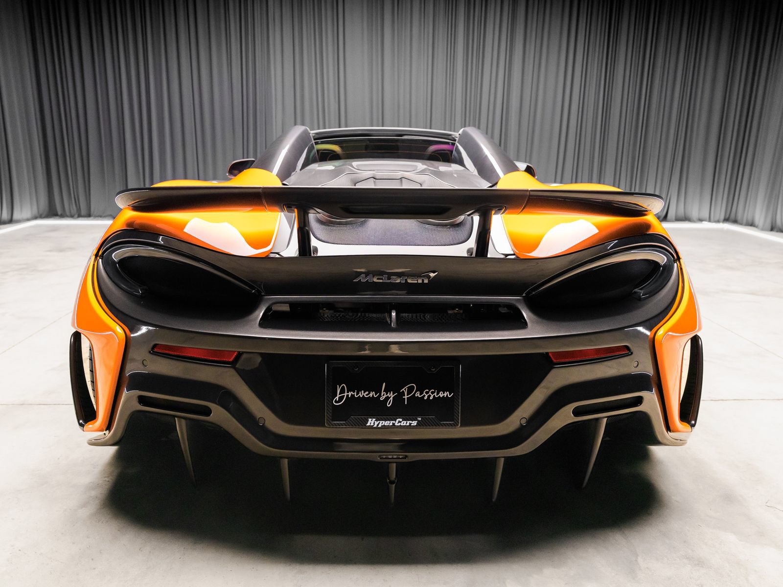 Used 2020 McLaren 600LT Spider photo 14